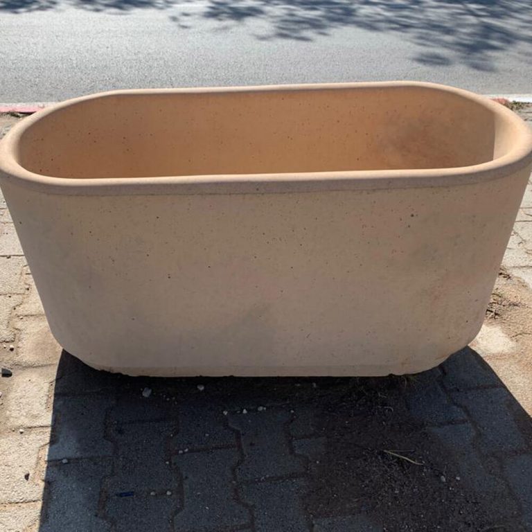 Bac à plantes ovale pour l'extérieur - 24 x 10 x 14 cm - Haut bateau décoratif vintage - Champagne doré - Jardinier pour jardin, balcon ou cimetière comme bijou funéraire Bac à plantes ovale pour l'extérieur - 24 x 10 x 14 cm - Haut bateau décoratif vintage - Champagne doré - Jardinier pour jardin, balcon ou cimetière comme bijou funéraire