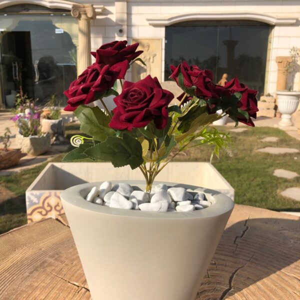 Magnifique cache pot cornet:CP38