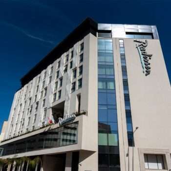 Façade en Résine (Hôtel Radisson Blu)