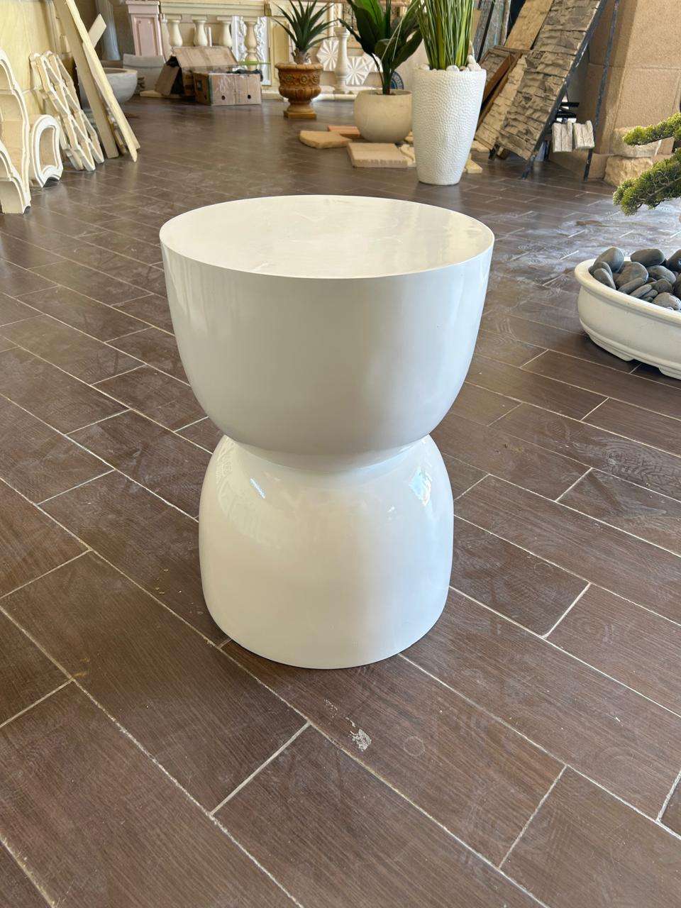 Unique table d’appoint:T3 – Image 2